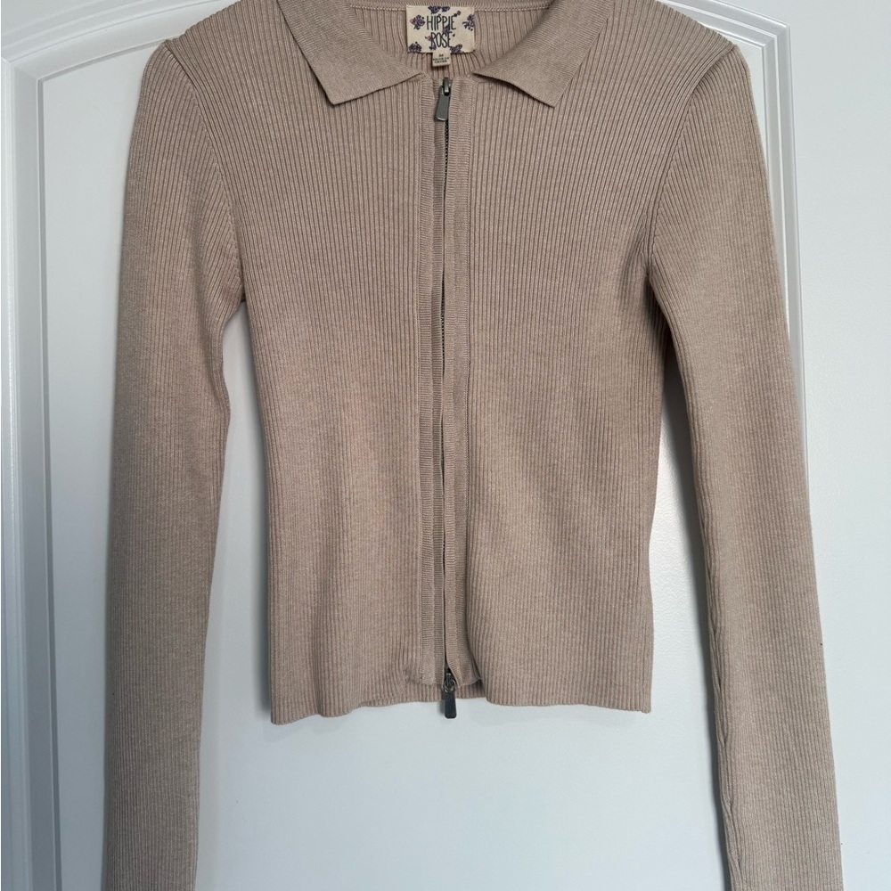 Beige Ribbed Zip-Up Cardigan size medium - Picture 4 of 10